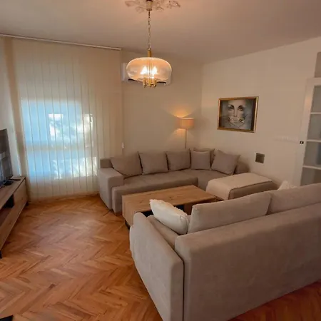 Royal - Private Parking, Garden And Terrace *